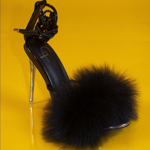 Red Fur High Heels - Picture 5 of 6